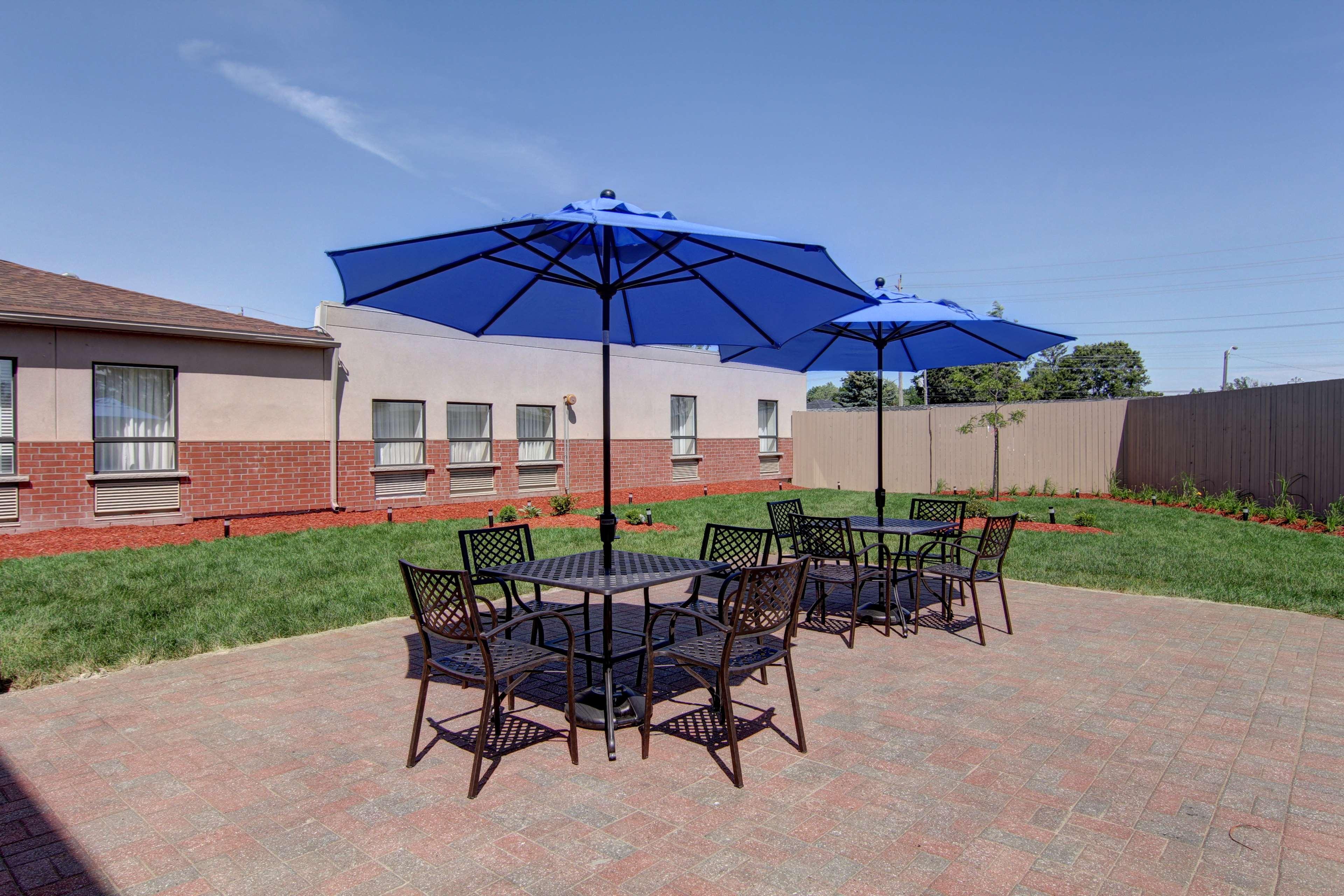 Best Western Plus Bowmanville Εξωτερικό φωτογραφία