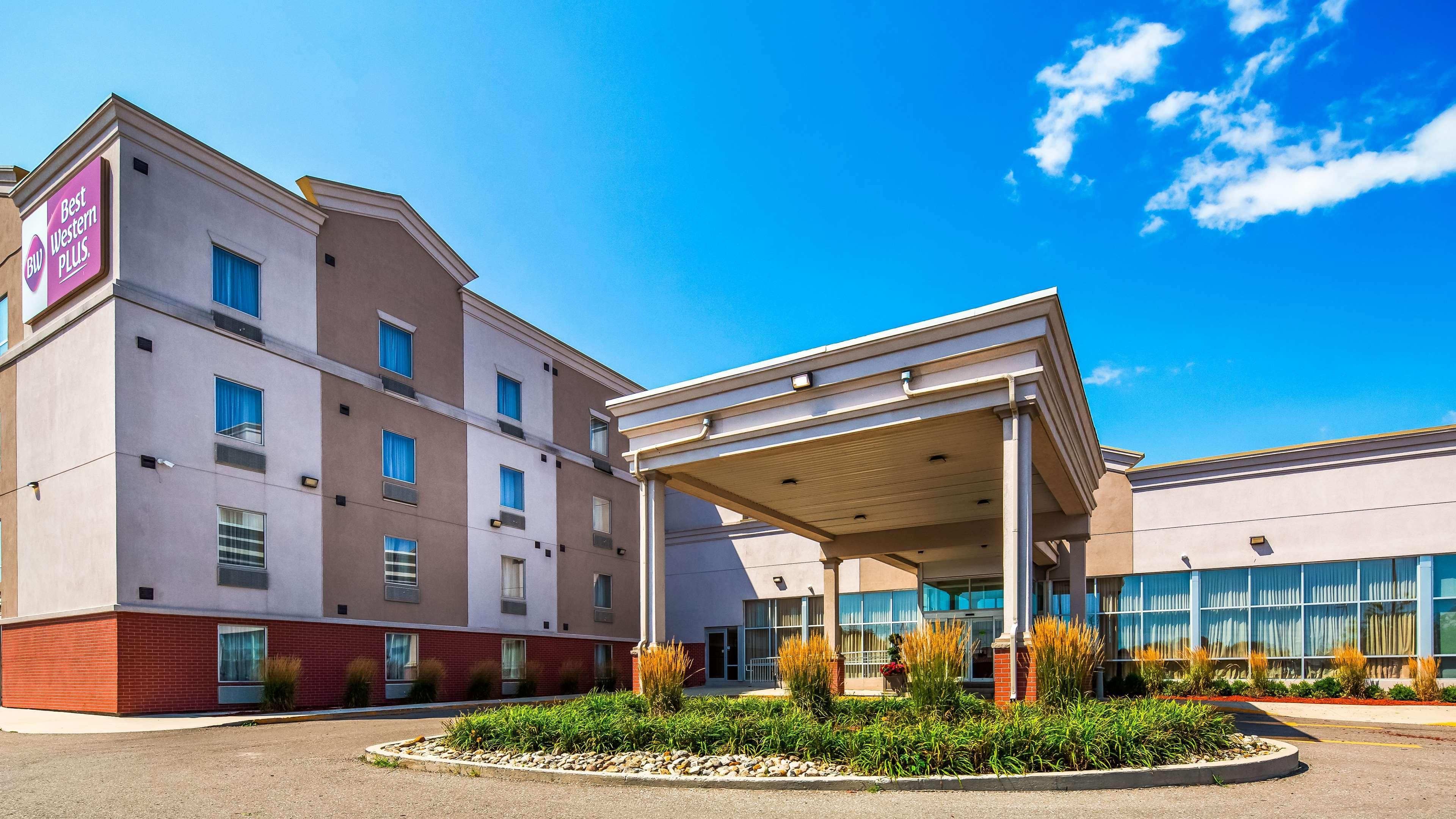 Best Western Plus Bowmanville Εξωτερικό φωτογραφία