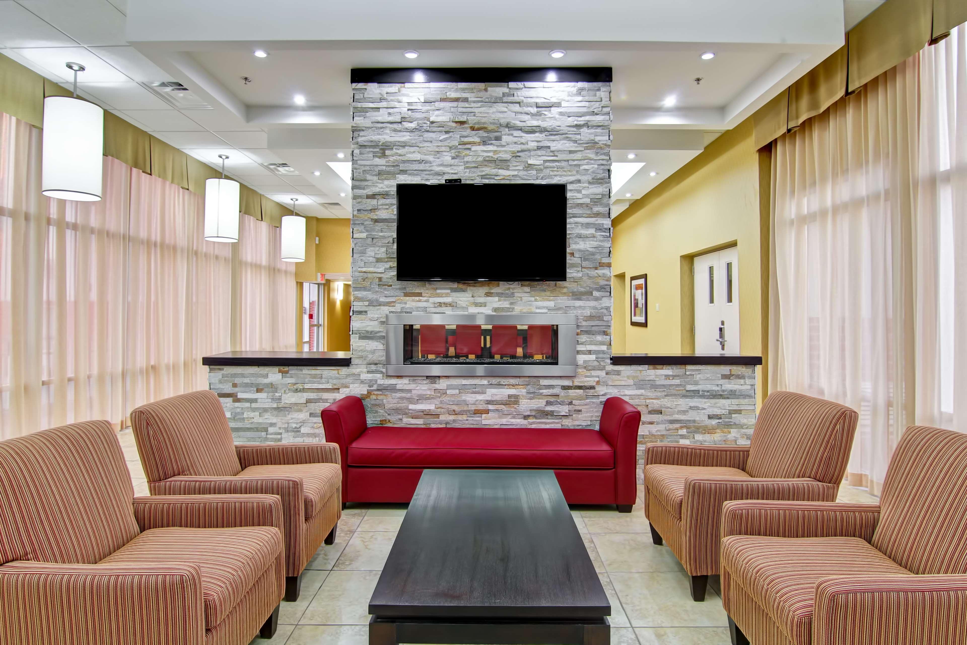 Best Western Plus Bowmanville Εξωτερικό φωτογραφία