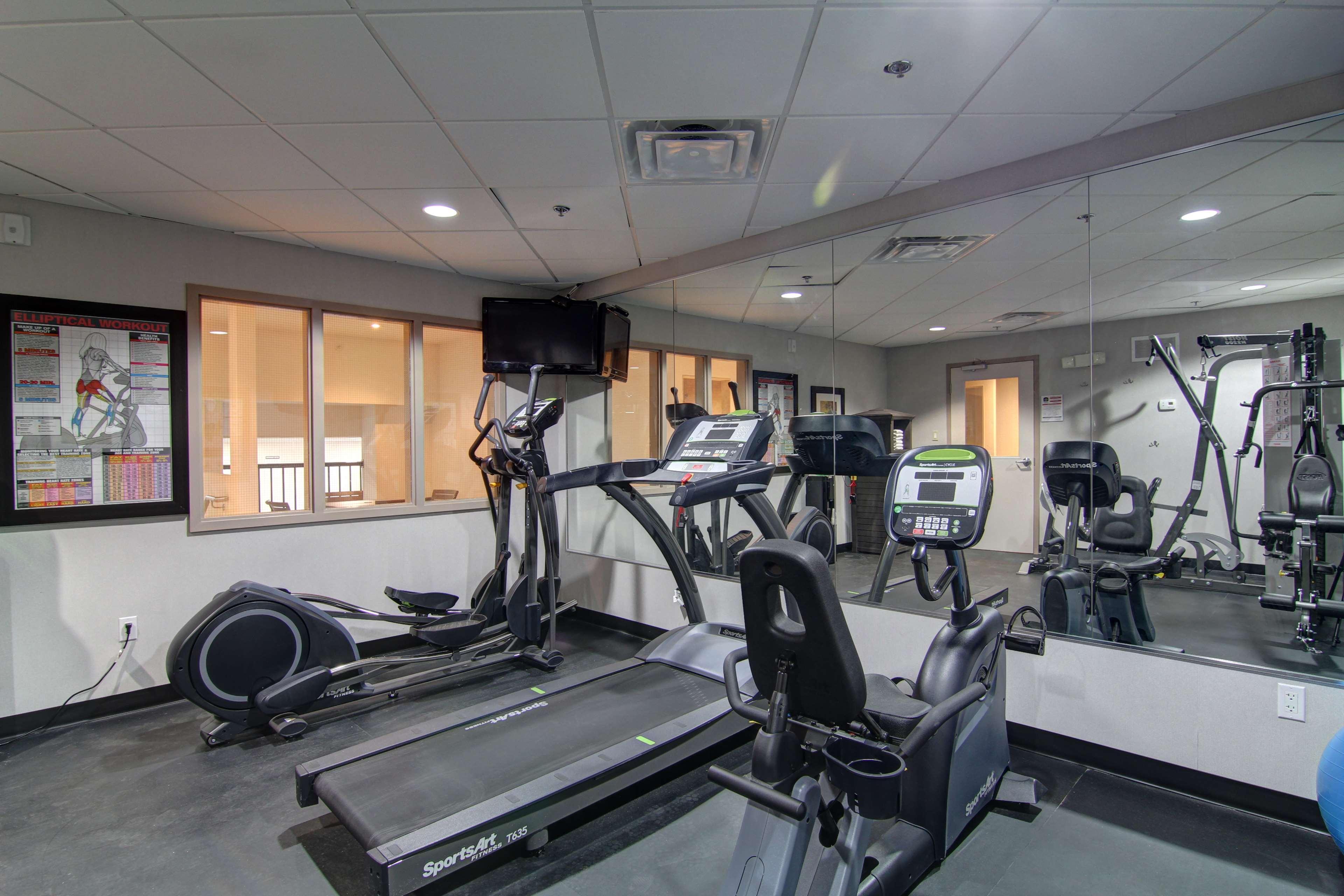Best Western Plus Bowmanville Εξωτερικό φωτογραφία